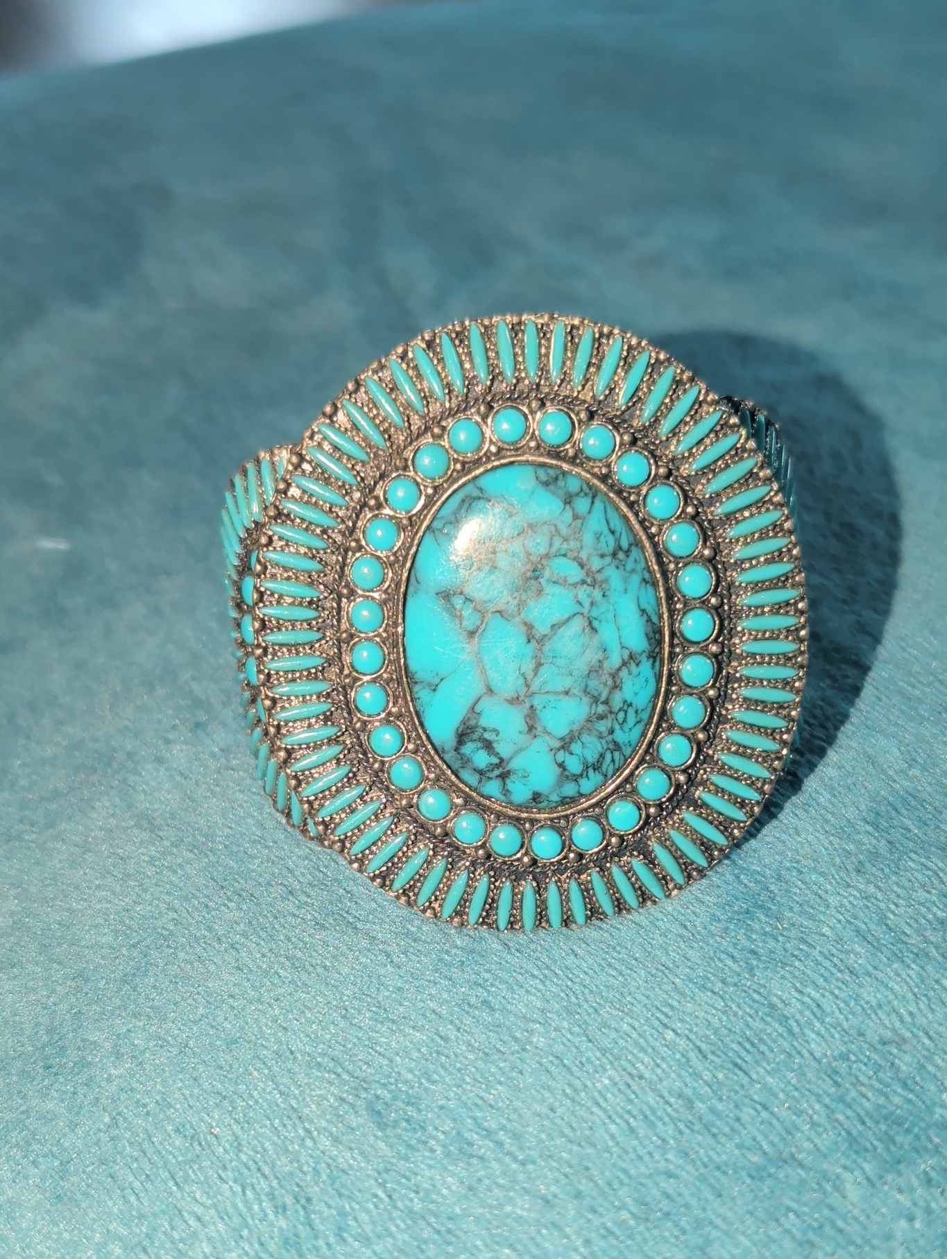 Florenta Vintage Cuff Bracelet - Women Jewelry